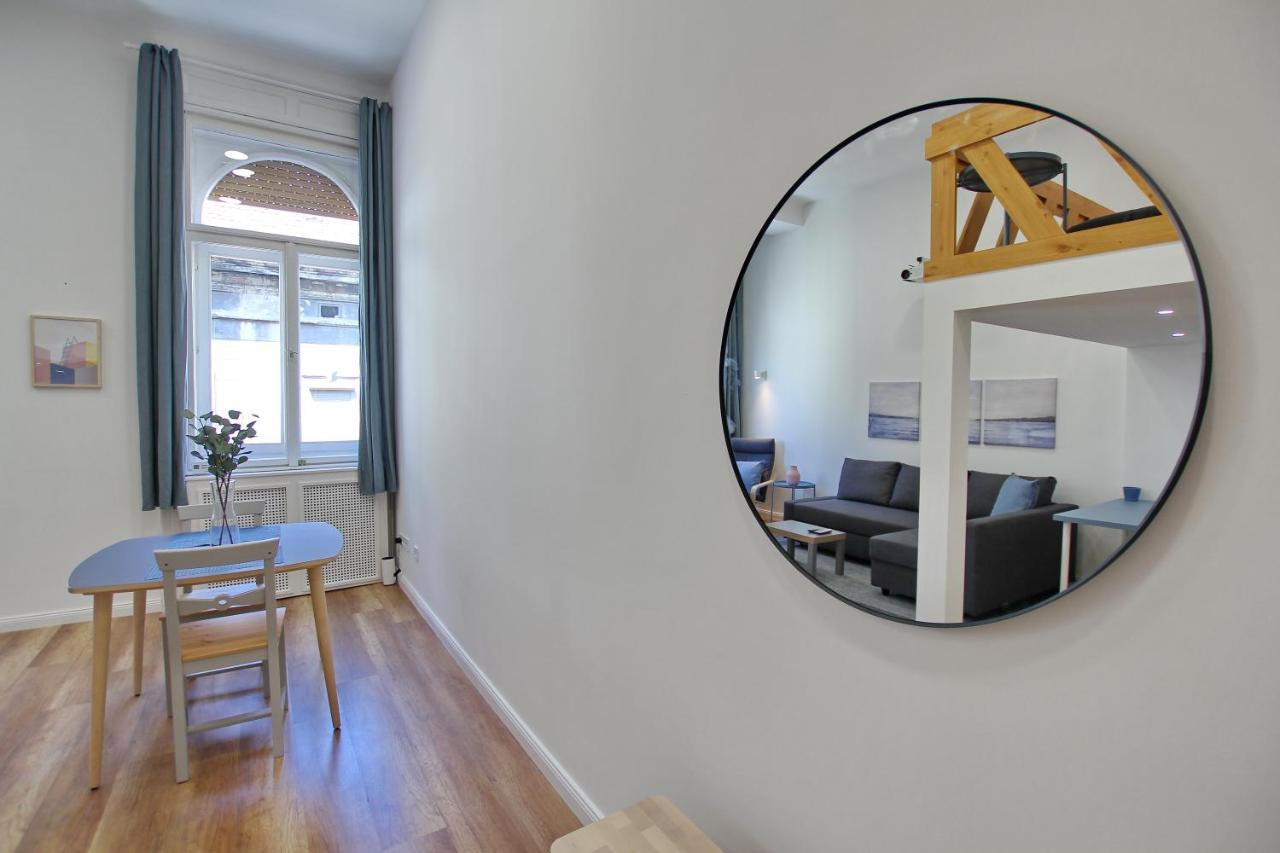 Apartamento Pau Stylish In The Heart Of